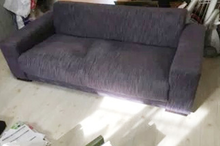 ソファーの不用品回収Before