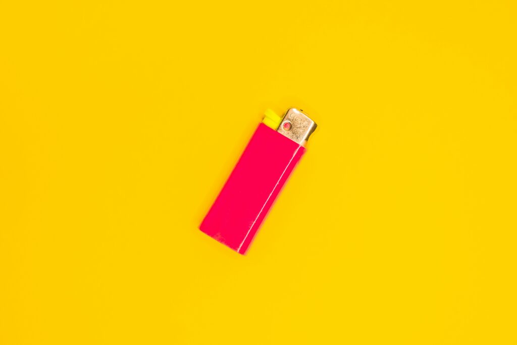 中の燃料はどう処分する?ライターの正しい処分方法とは!お得な売却方法についても解説! 9 daniele franchi evX8MSJYHzw unsplash